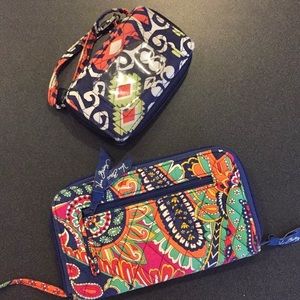 Vera Bradley Wallet / Clutch’s